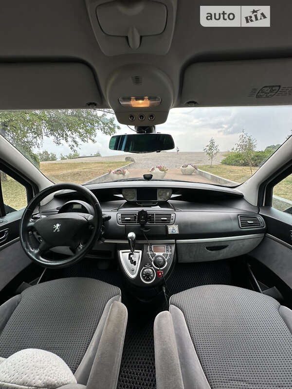Минивэн Peugeot 807 2011 в Житомире