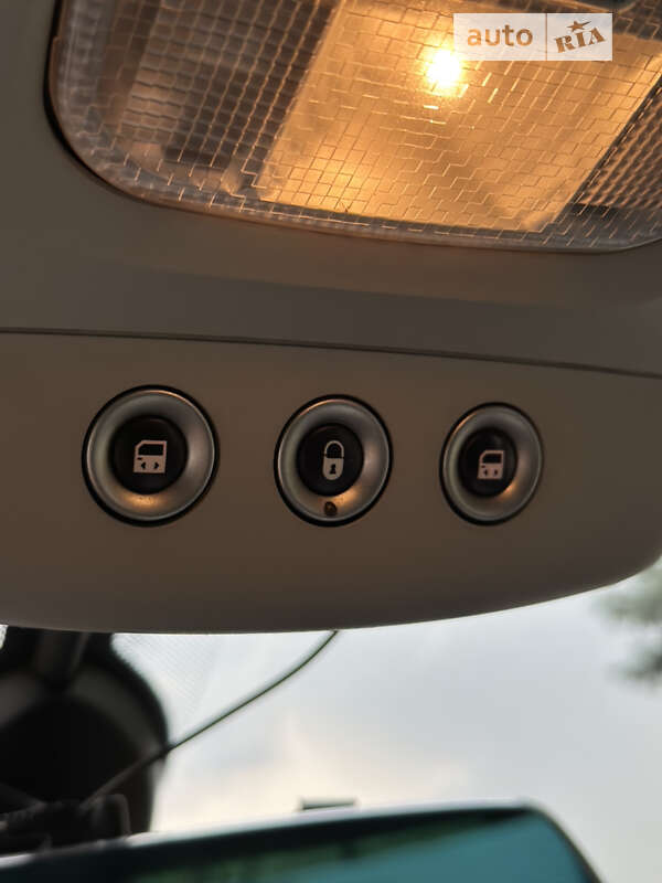 Минивэн Peugeot 807 2011 в Житомире