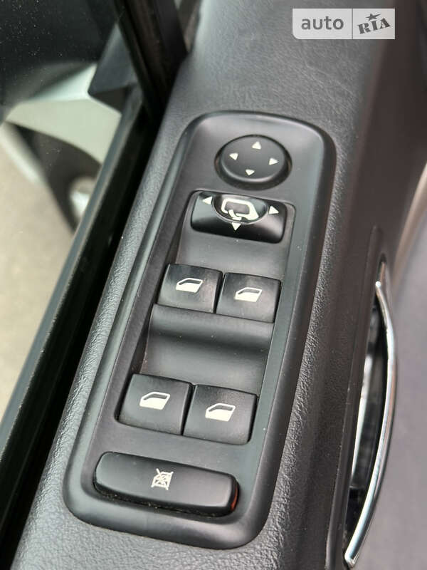 Минивэн Peugeot 807 2011 в Житомире