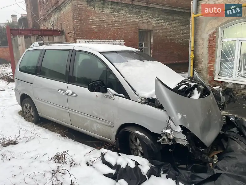 Peugeot 807 2011