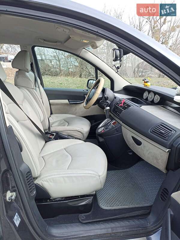 Минивэн Peugeot 807 2007 в Черновцах