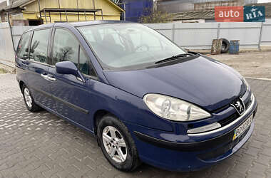 Минивэн Peugeot 807 2004 в 