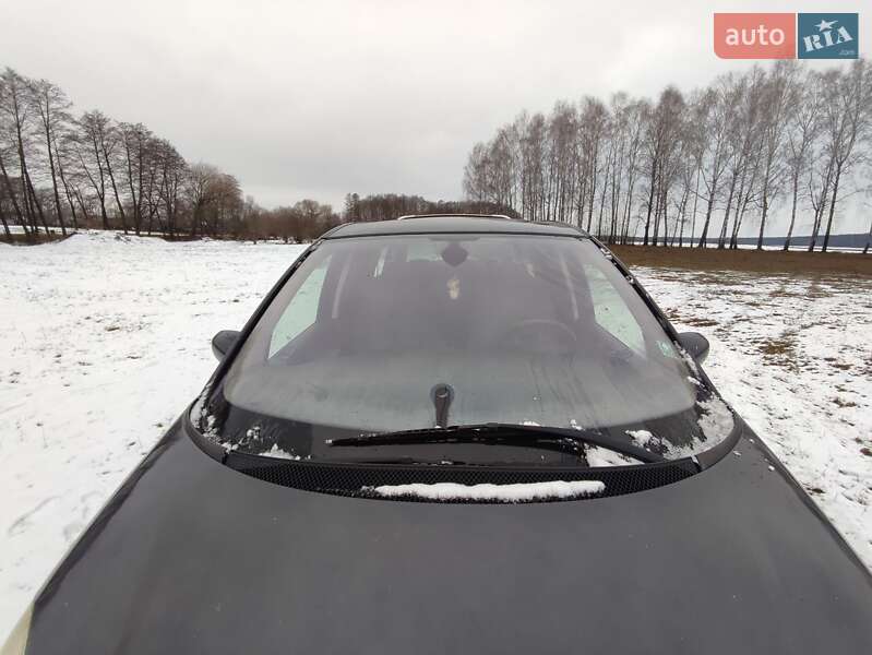 Мінівен Peugeot 807 2005 в Гнівані