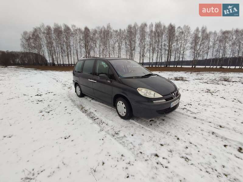 Peugeot 807 2005