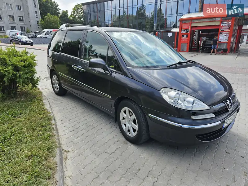 Peugeot 807