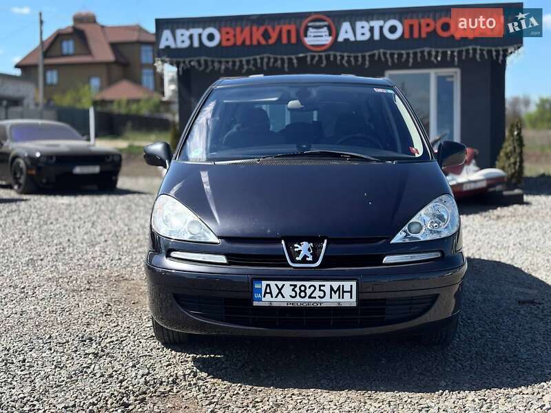Peugeot 807 2010