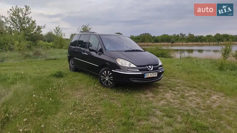 Peugeot 807