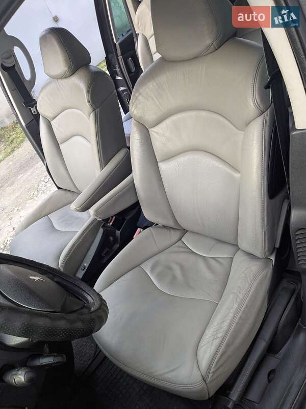 Мінівен Peugeot 807 2007 в Бродах