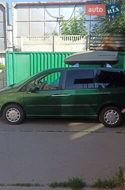 Мінівен Peugeot 807 2003 в 