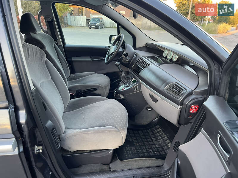 Минивэн Peugeot 807 2005 в Виннице фото 35 Минивэн Peugeot 807 2005 в Виннице