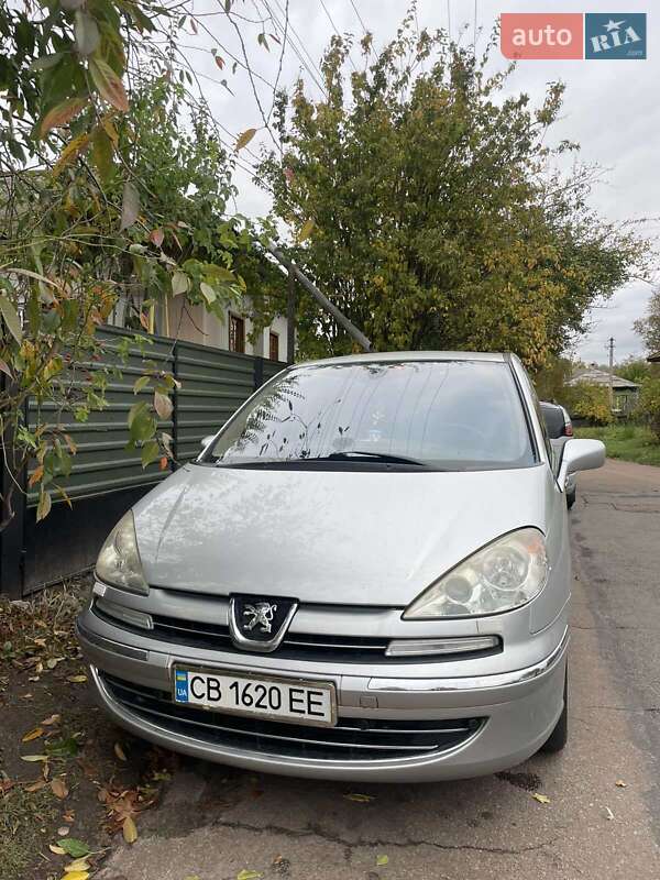 Peugeot 807 2009