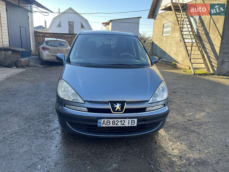 Мінівен Peugeot 807 2005 в Тульчині