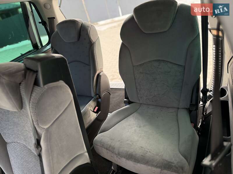 Мінівен Peugeot 807 2010 в Дрогобичі