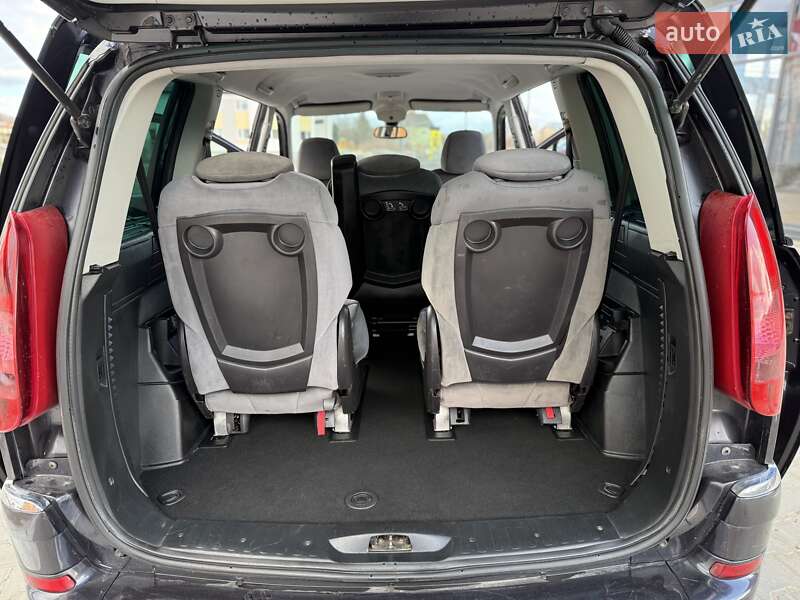Мінівен Peugeot 807 2010 в Дрогобичі