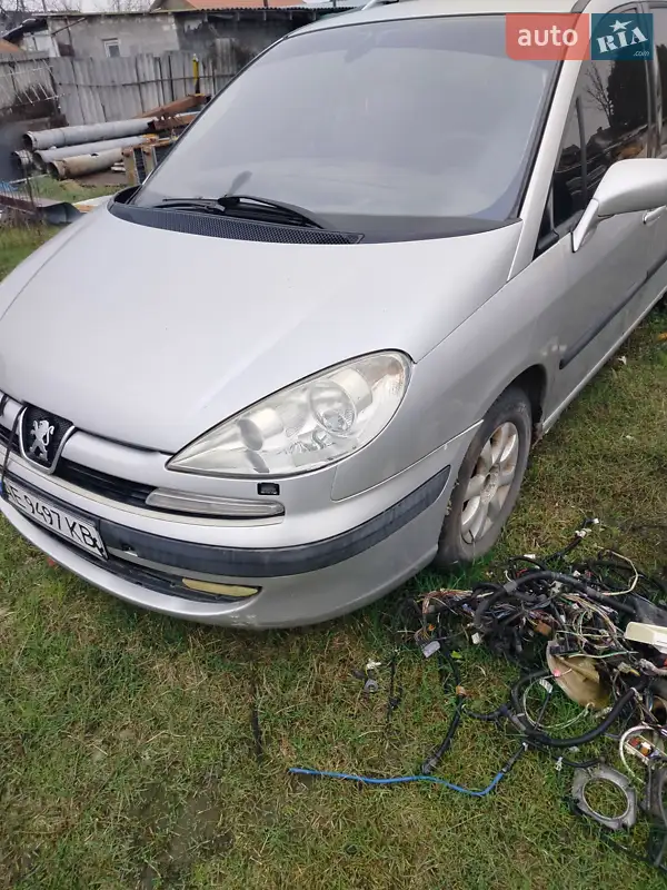 Peugeot 807