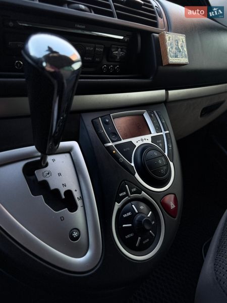 Минивэн Peugeot 807 2011 в Житомире