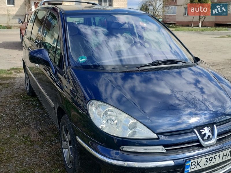 Peugeot 807 2010