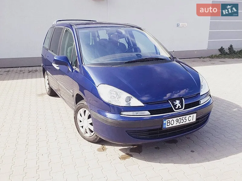Peugeot 807