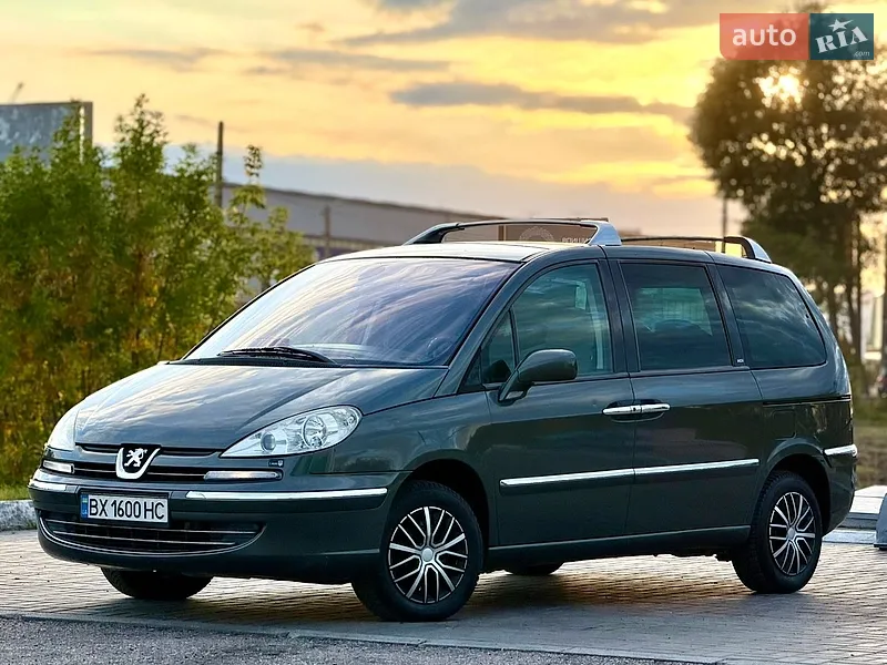 Peugeot 807