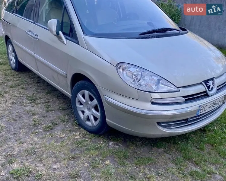Peugeot 807