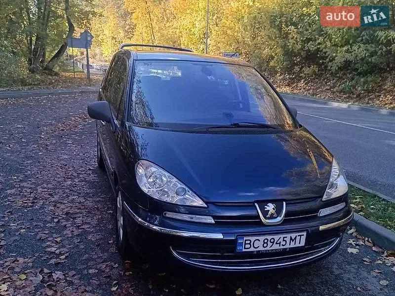 Peugeot 807