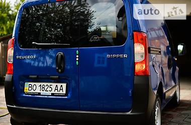 Грузопассажирский фургон Peugeot Bipper 2009 в Чорткове