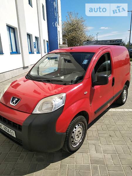 Вантажопасажирський фургон Peugeot Bipper 2009 в Львові