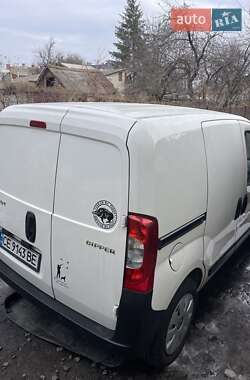 Грузовой фургон Peugeot Bipper 2012 в 