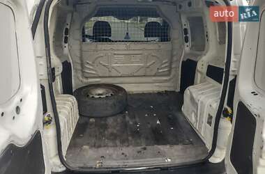 Грузовой фургон Peugeot Bipper 2010 в 