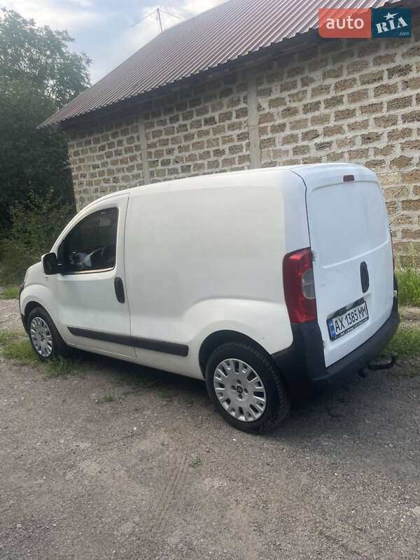 Вантажний фургон Peugeot Bipper 2012 в Харкові