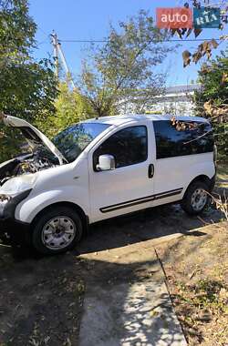 Вантажопасажирський фургон Peugeot Bipper 2008 в Ізюмі