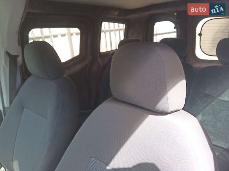 Минивэн Peugeot Bipper 2009 в Тульчине фото 13 Минивэн Peugeot Bipper 2009 в Тульчине