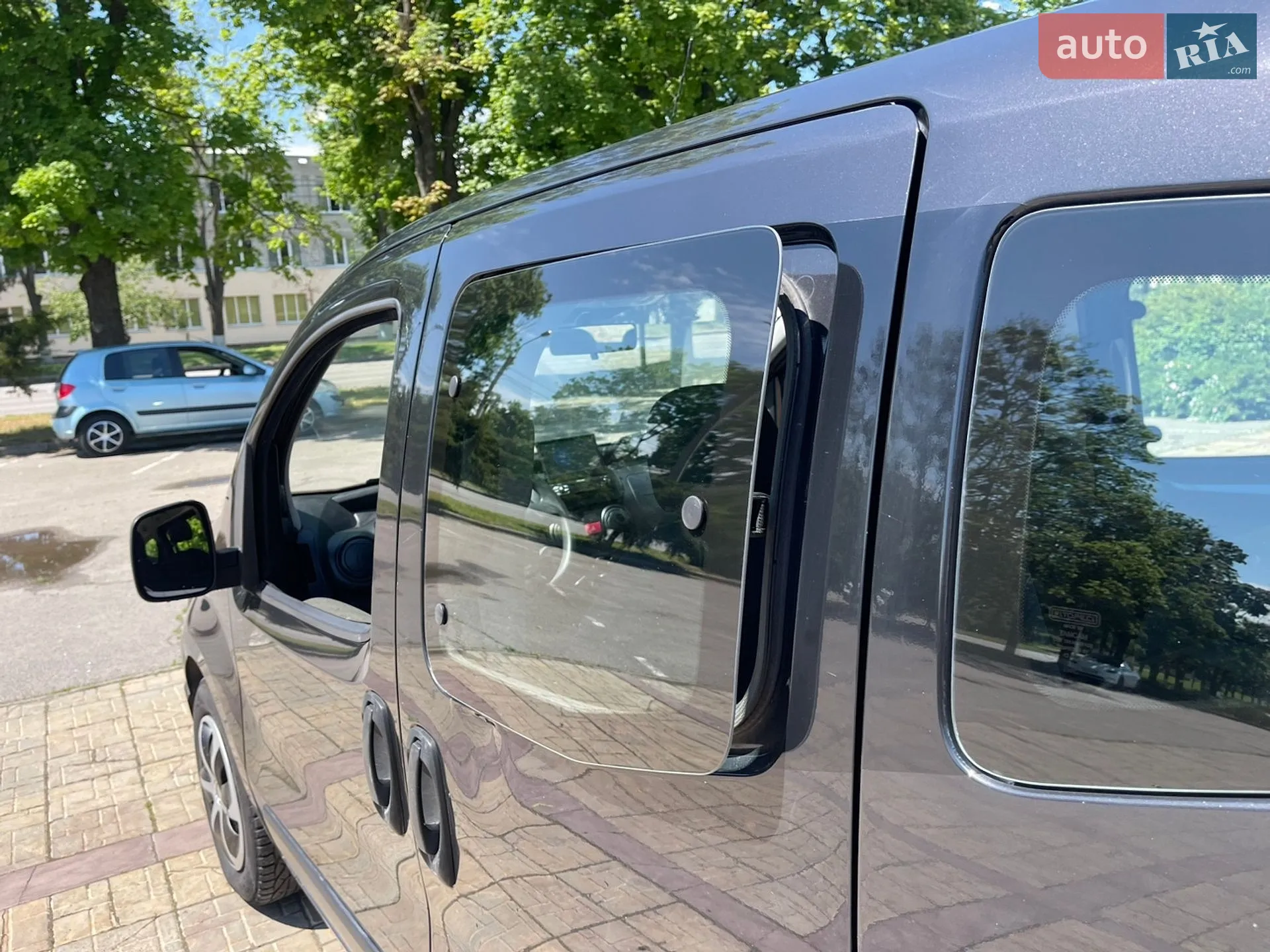 2012 Peugeot Bipper - мініатюра 16