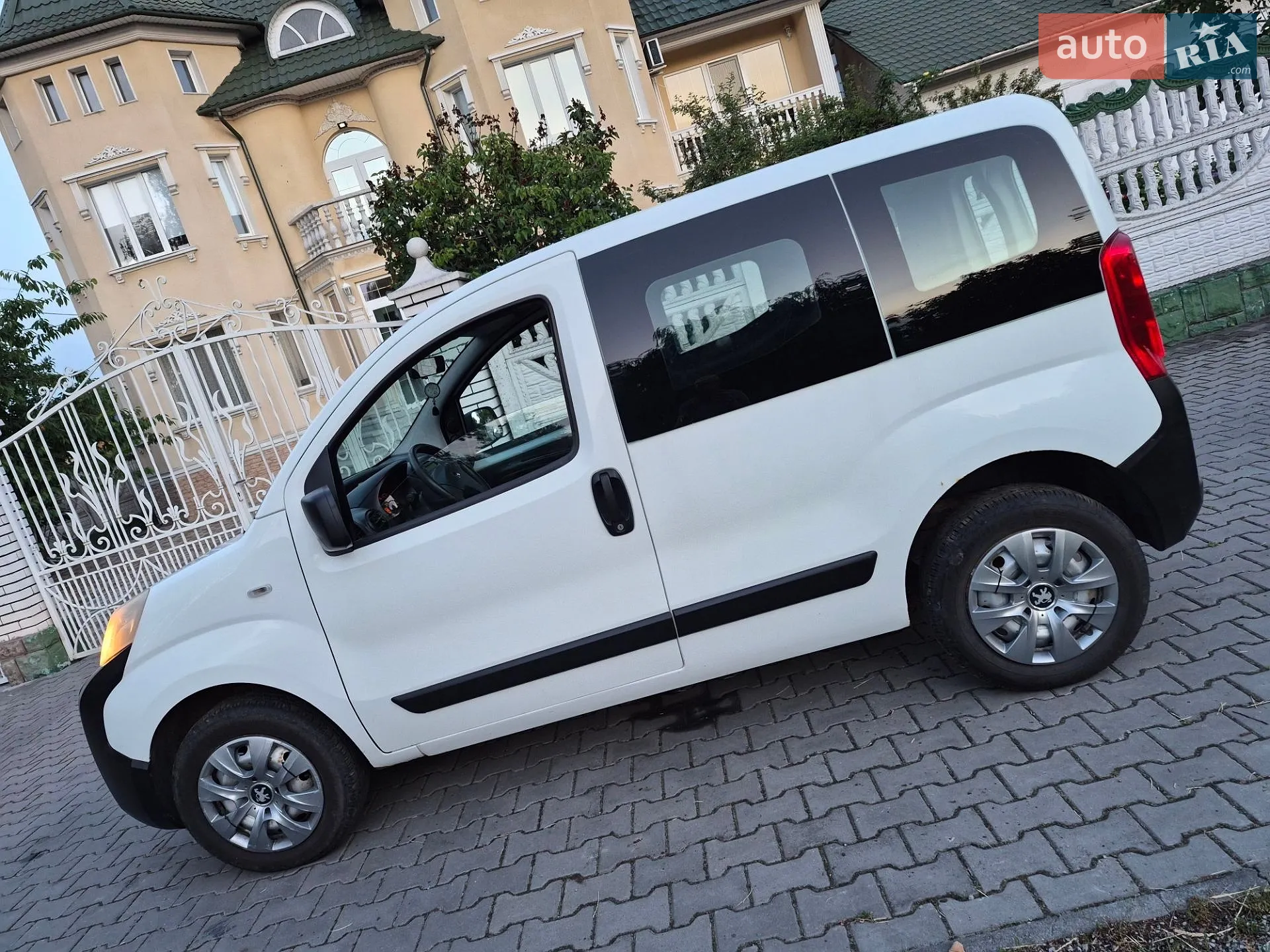 2010 Peugeot Bipper - мініатюра 3