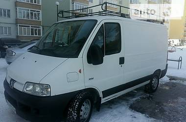 Грузопассажирский фургон Peugeot Boxer 2005 в Новояворовске