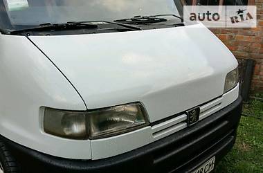 Вантажопасажирський фургон Peugeot Boxer 1997 в Бердичеві