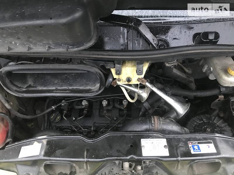 Вантажопасажирський фургон Peugeot Boxer 2007 в Києві