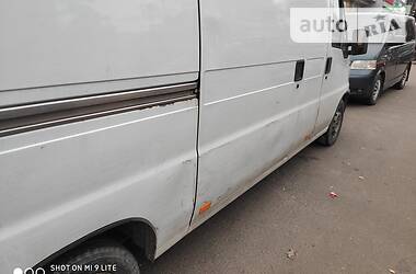 Вантажопасажирський фургон Peugeot Boxer 1999 в 