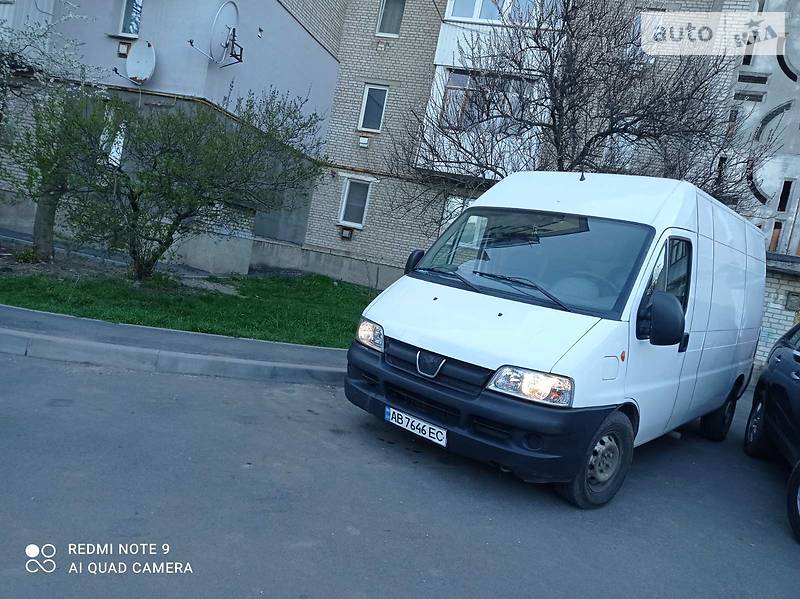 Вантажний фургон Peugeot Boxer 2004 в 
