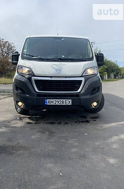 Грузовой фургон Peugeot Boxer 2016 в Казатине