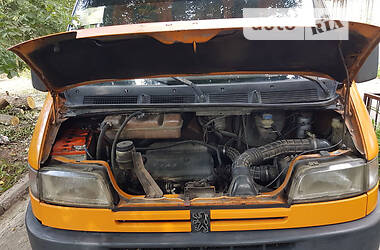 Грузовой фургон Peugeot Boxer 1996 в 