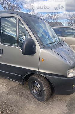 Грузовой фургон Peugeot Boxer 2003 в Смеле