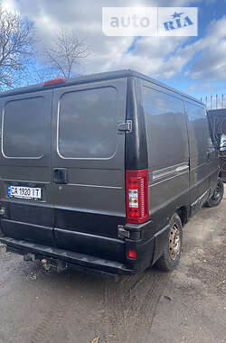 Грузовой фургон Peugeot Boxer 2003 в Смеле