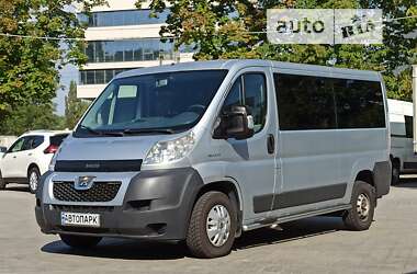 Мікроавтобус Peugeot Boxer 2008 в 