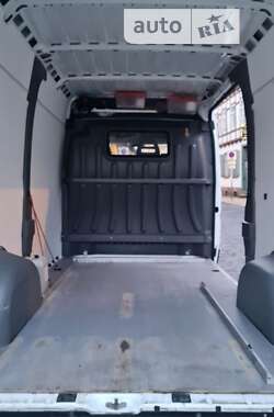 Вантажний фургон Peugeot Boxer 2018 в Києві