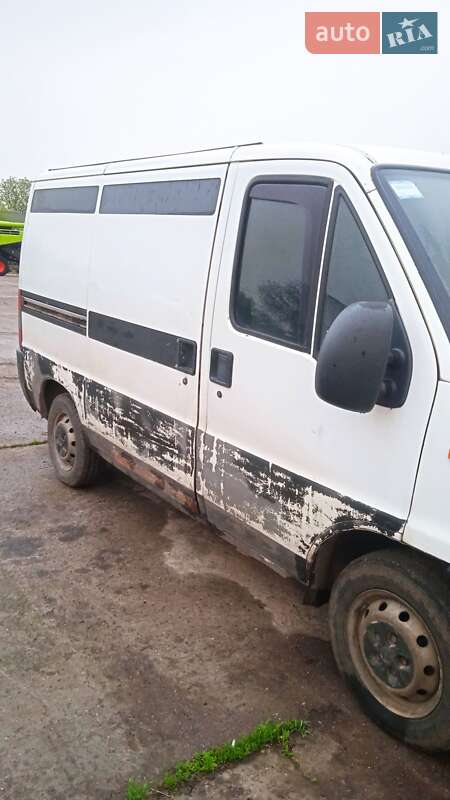 Микроавтобус Peugeot Boxer 2001 в Беляевке