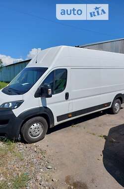 Грузовой фургон Peugeot Boxer 2018 в Ужгороде