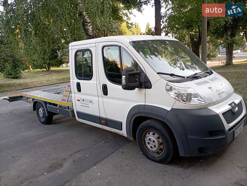 Автовоз Peugeot Boxer 2013 в 