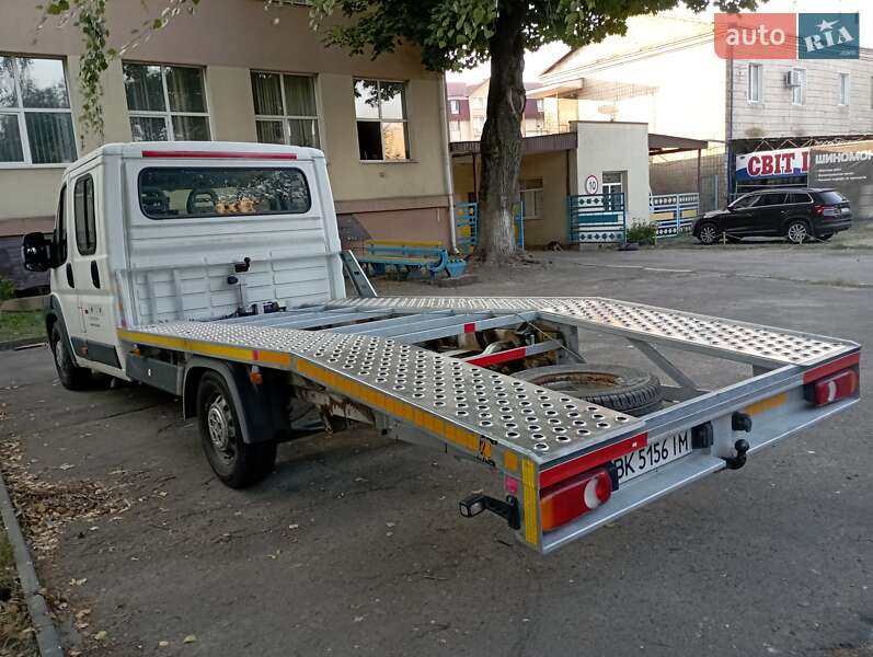 Автовоз Peugeot Boxer 2013 в Ровно