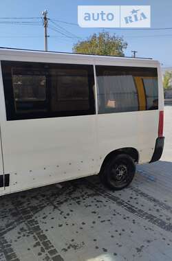 Микроавтобус Peugeot Boxer 2006 в Дунаевцах